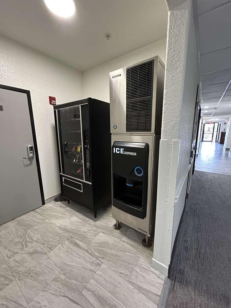 Surestay Plus By Best Western Texas City I-45 Facilidades foto