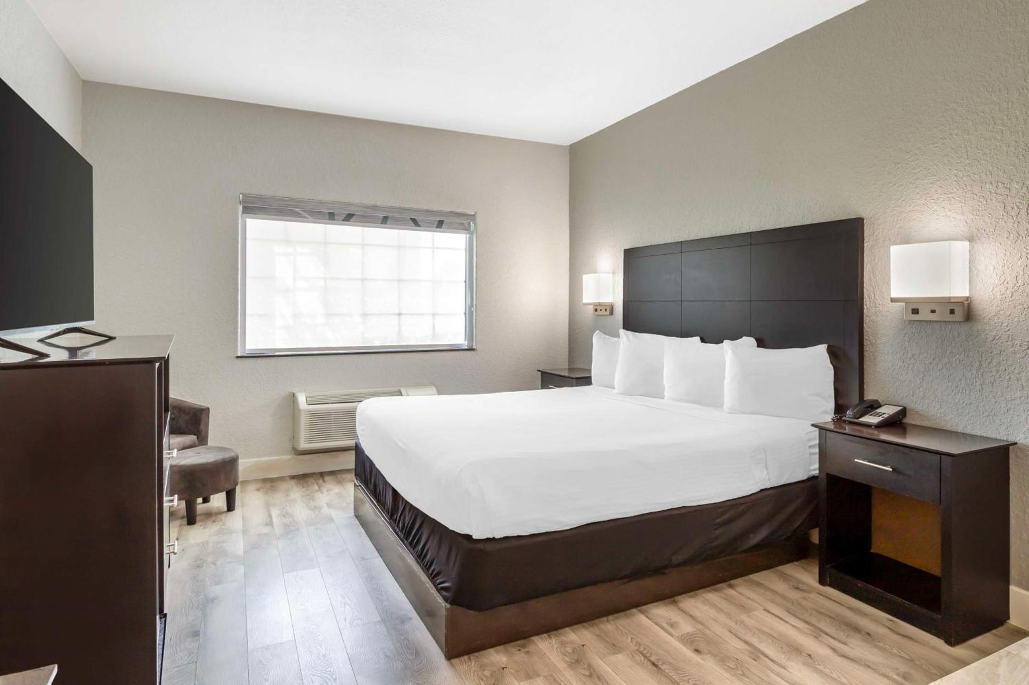 Surestay Plus By Best Western Texas City I-45 Exterior foto