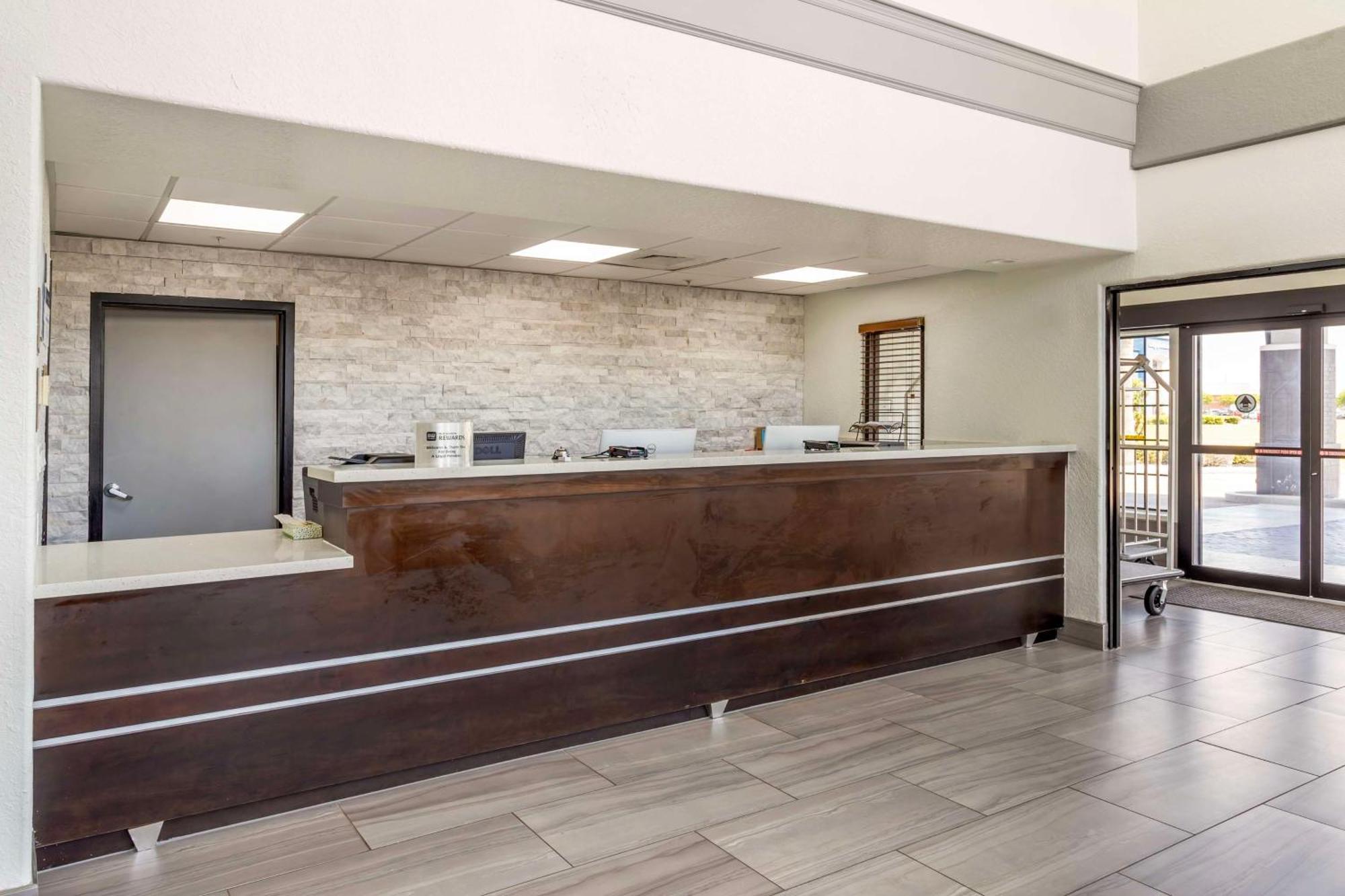 Surestay Plus By Best Western Texas City I-45 Exterior foto
