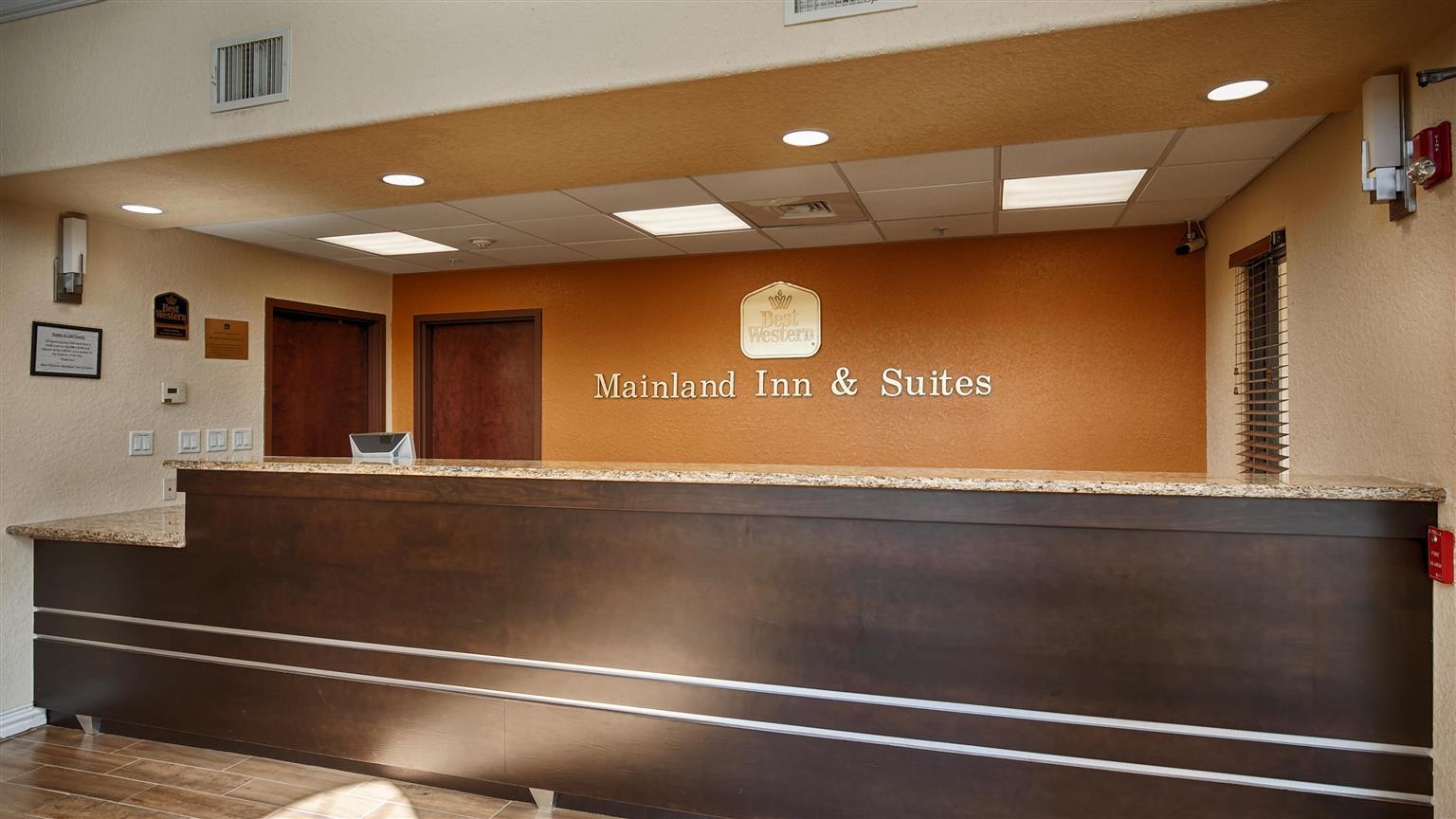Surestay Plus By Best Western Texas City I-45 Exterior foto